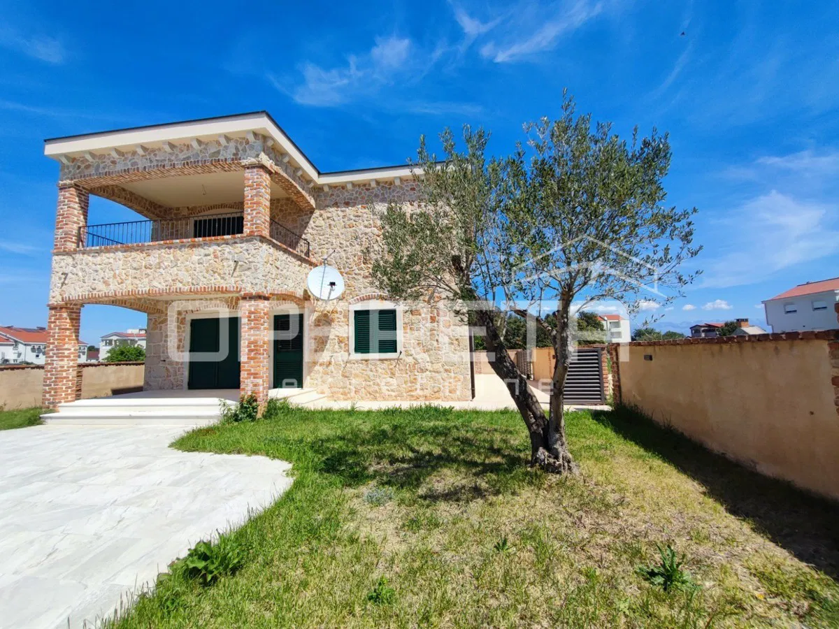 Nuova costruzione - Casa in pietra con piscina, Zaton