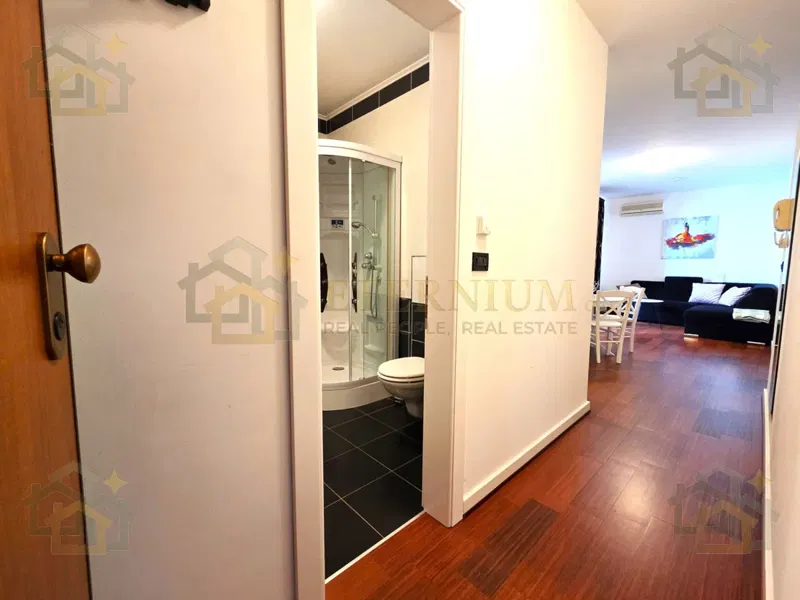 JUST REDUCED - TOP-QUALITY APARTMENT IN AN EXCELLENT LOCATION – 2