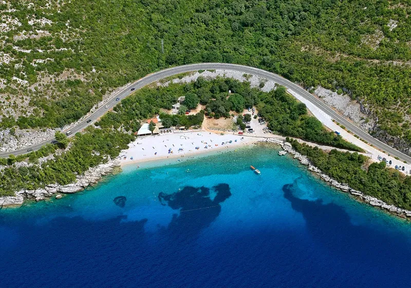 gradevinsko-zemljiste-cca-1300-m2-s-panoramskim-pogledom-na-more-i-otoke-dubrovnik-okolica