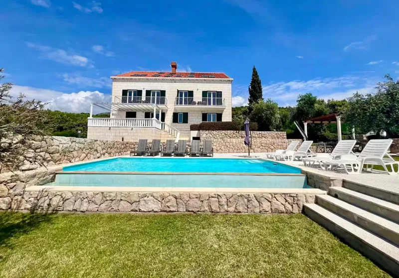 apartments-120-123-and-145-m2-in-vila-with-a-pool-sea-view-dubrovnik-surrounding – 2