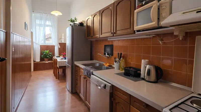 apartment-60-m2-on-attractive-location-inside-city-walls-divided-into-2-units – 2