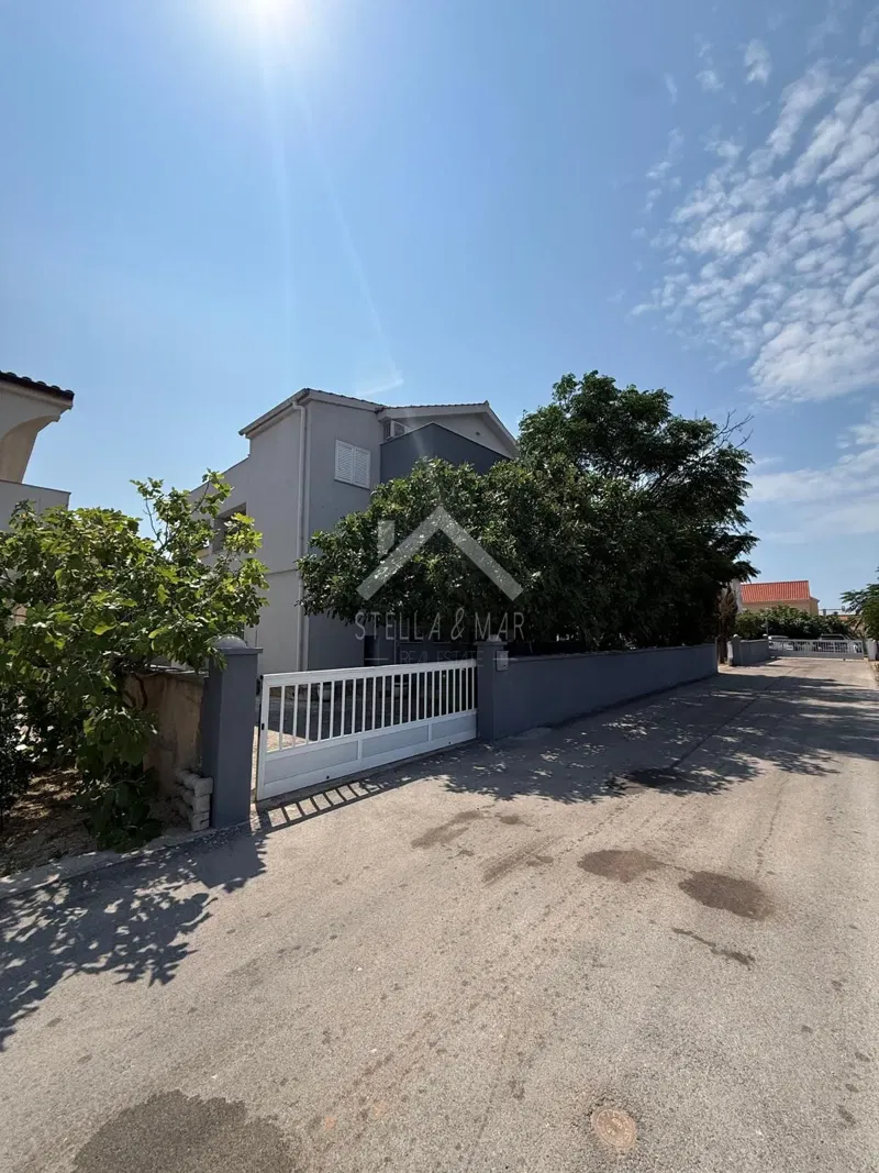 Apartment house, sea view - Vir – 2