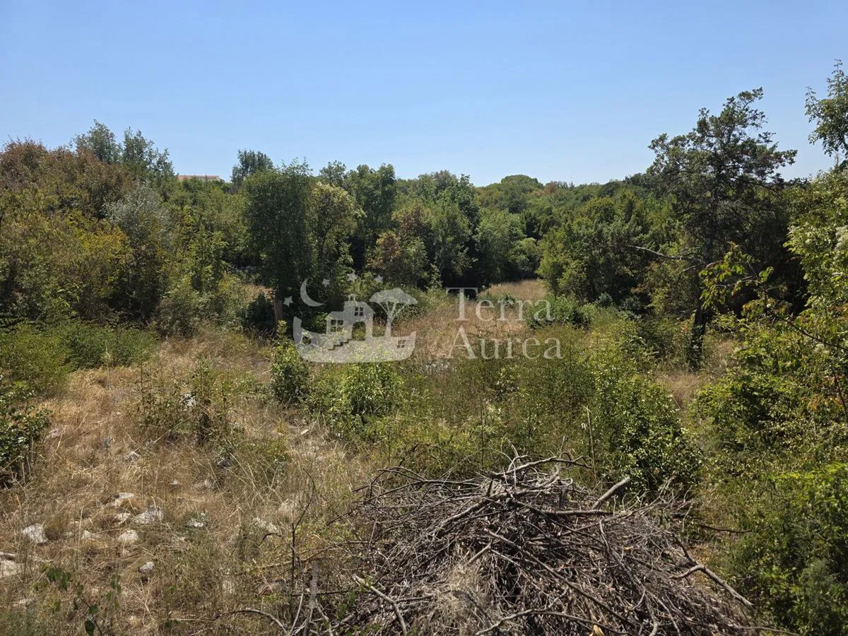 Građevinsko zemljište, okolica Malinske, otok Krk