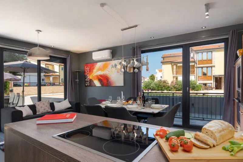 Modern terraced house near the sea – 3