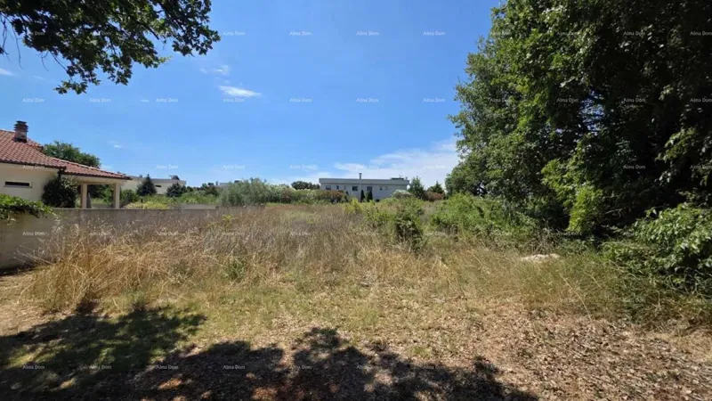 BUILDING LAND IN ŠIŠAN – 917 m², PROJECTS FOR TWO HOUSES – 2