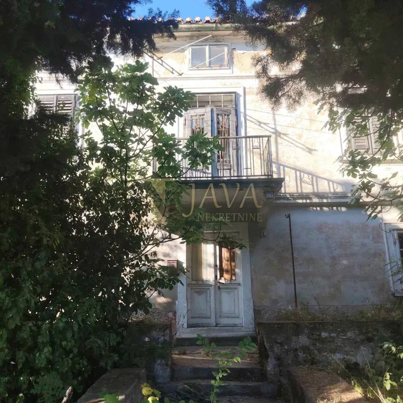 Kraljevica, primorska kuća