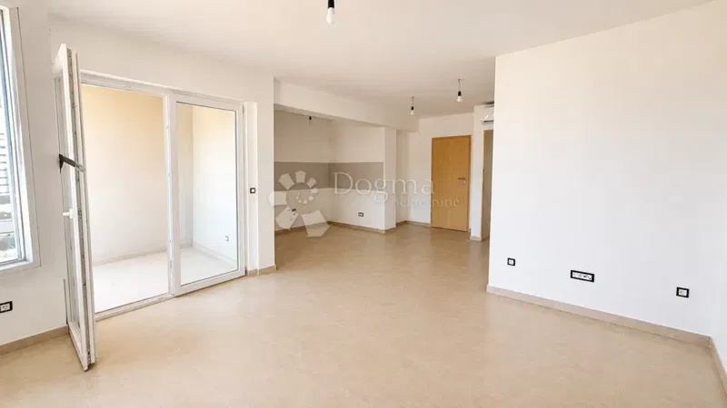MAKARSKA | T2 | Apartment S3 | One-room apartment on the ground floor – 3