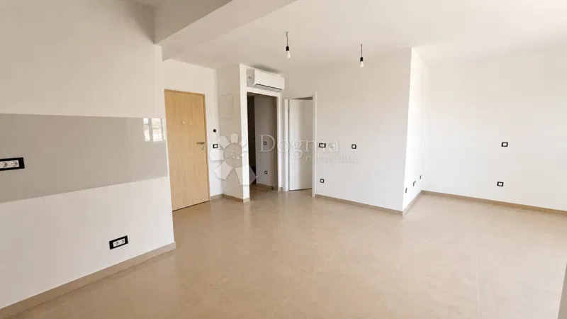 MAKARSKA | T2 | Apartment S3 | One-room apartment on the ground floor – 3