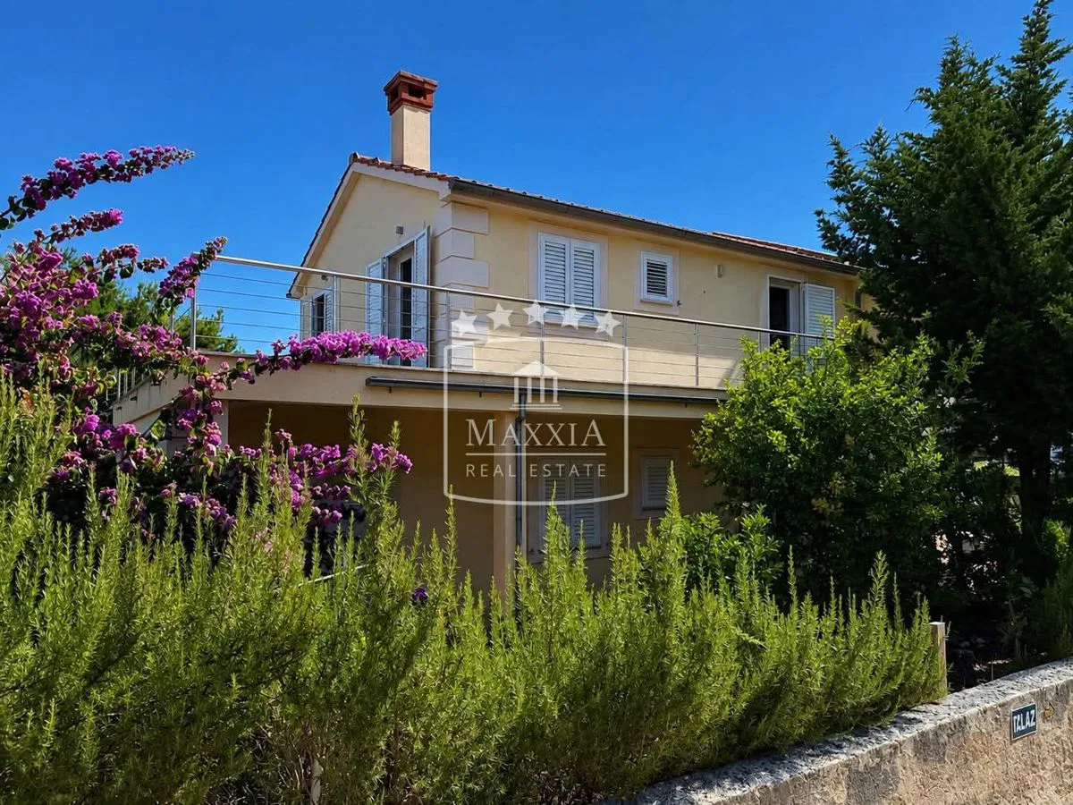 Ugljan - moderna kuća 50m od mora LOKACIJA! Fiksno! 499000€