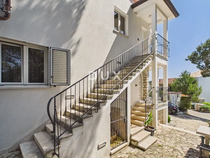 Isztria, Rovinj, apartmanház, 120 m2, 50 méterre a tengertől – 3