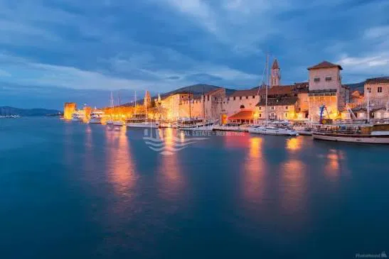 Četverosobni stan na 150 m od Jadrana/Trogir – 3