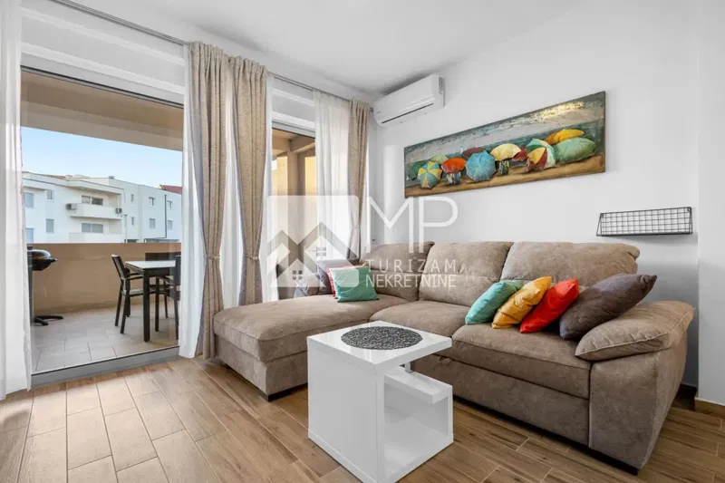 Moderan apartman s 2 spavaće sobe – mjesečni najam u Medulinu - OD 01/10/2026