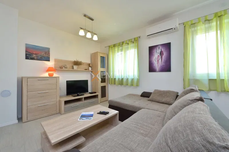 Privlaka – appartamento arredato, 1° piano, a 70 m dal mare – 2