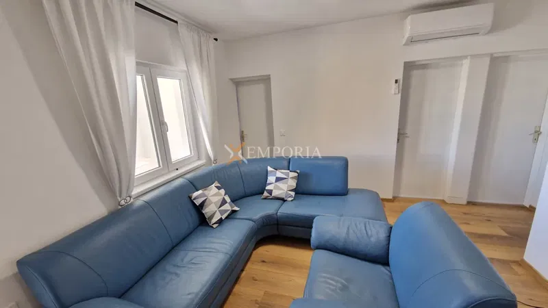 Vir – casa ristrutturata e arredata con due appartamenti – 2