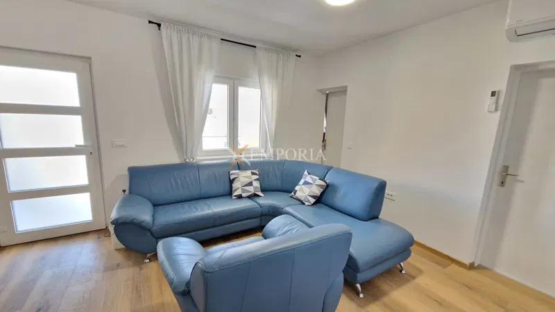 Vir – casa ristrutturata e arredata con due appartamenti – 3