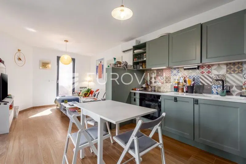 Istria, Štinjan, Modern Ground Floor Apartment with Two Bedrooms for Rent – 3