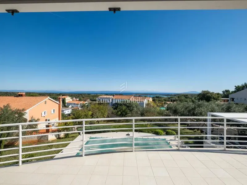 Dom Ližnjan – 3