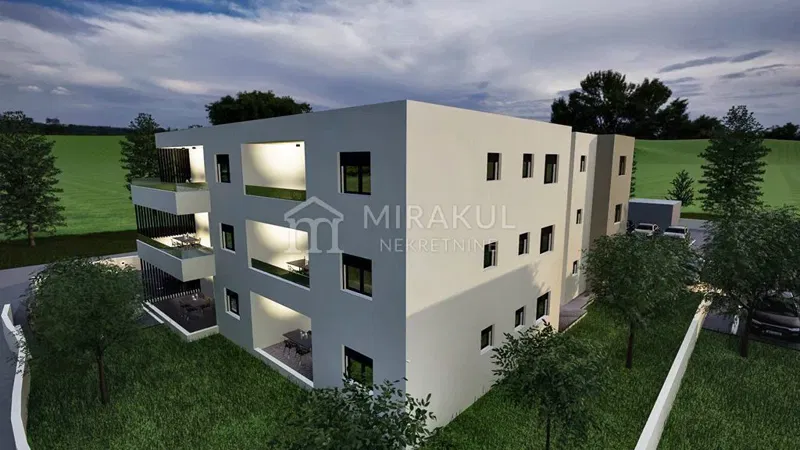 Nekretnine Vodice, Moderan stan S1 na mirnoj lokaciji