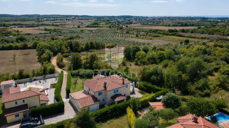 Umag, beautiful villa with a large garden and sea view! – 3
