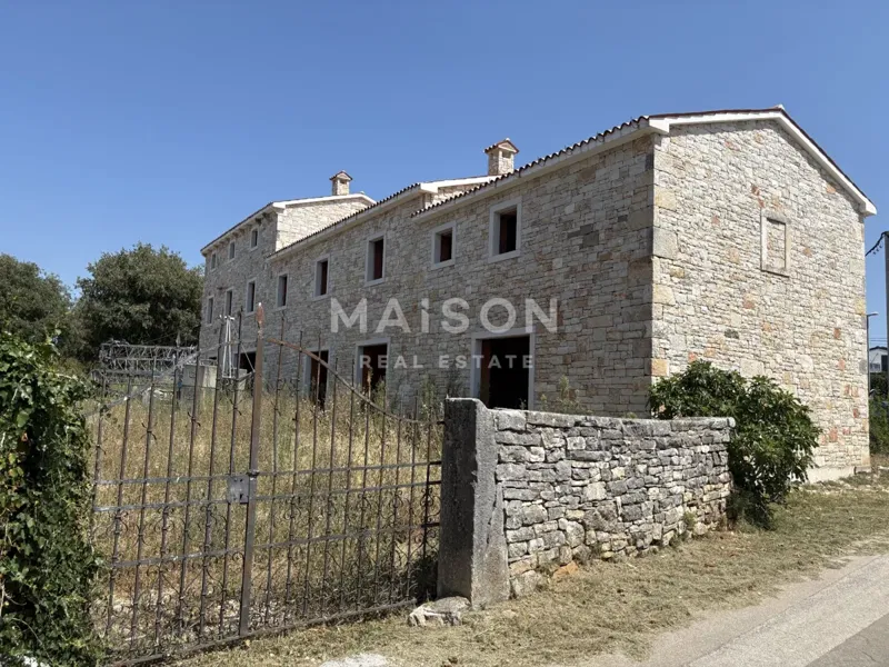 Dom / Vila Žminj, 350m2