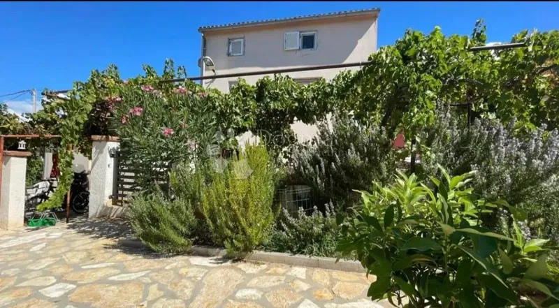 ISTRIA ESTATE WITH TWO HOUSES AND SEA VIEW – 3