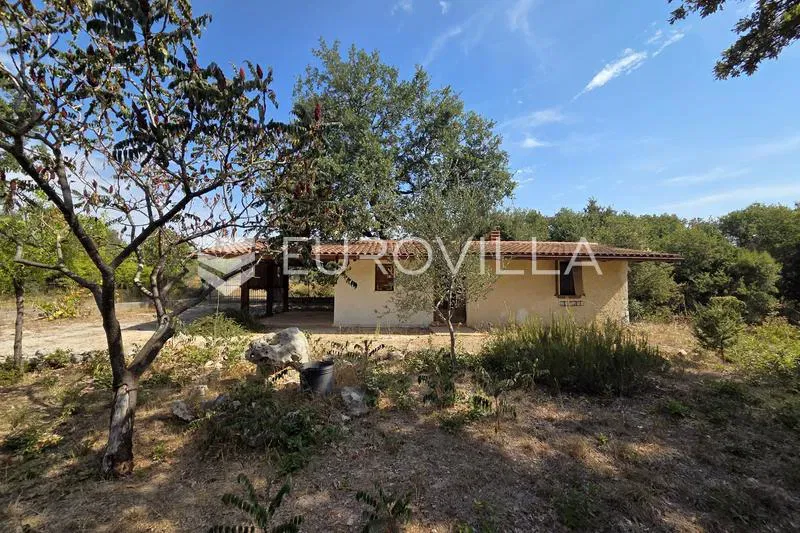 Istria, Pavićini - Renovation House on a Spacious 1,531 m² – 2