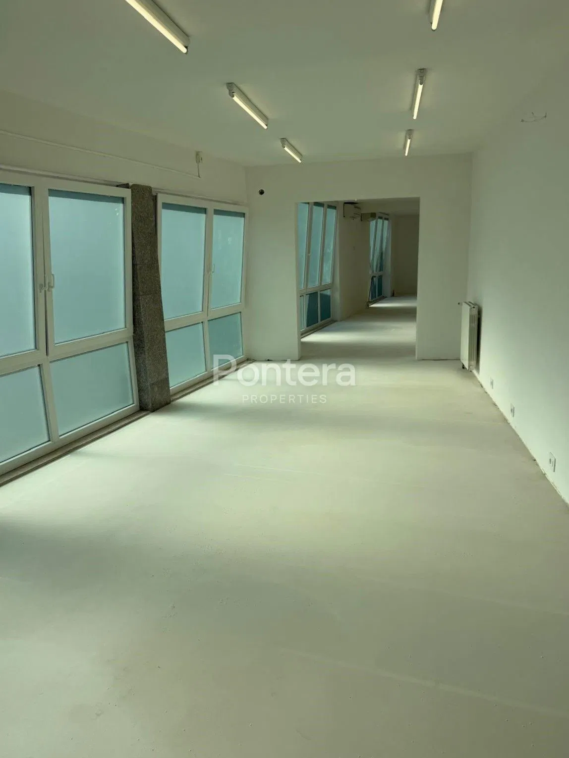Kereskedelmi Marinići, Viškovo, 460m2