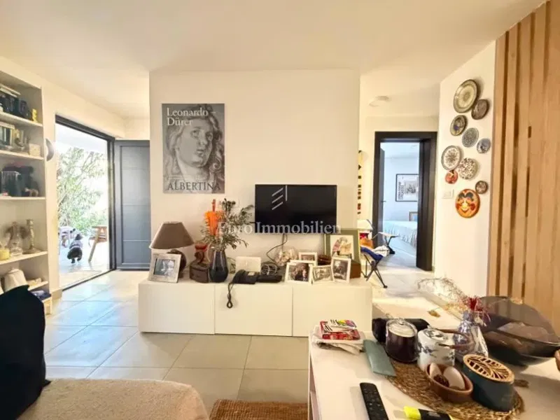 Appartamento con ampia terrazza vicino al mare – Stara Novalja – 2