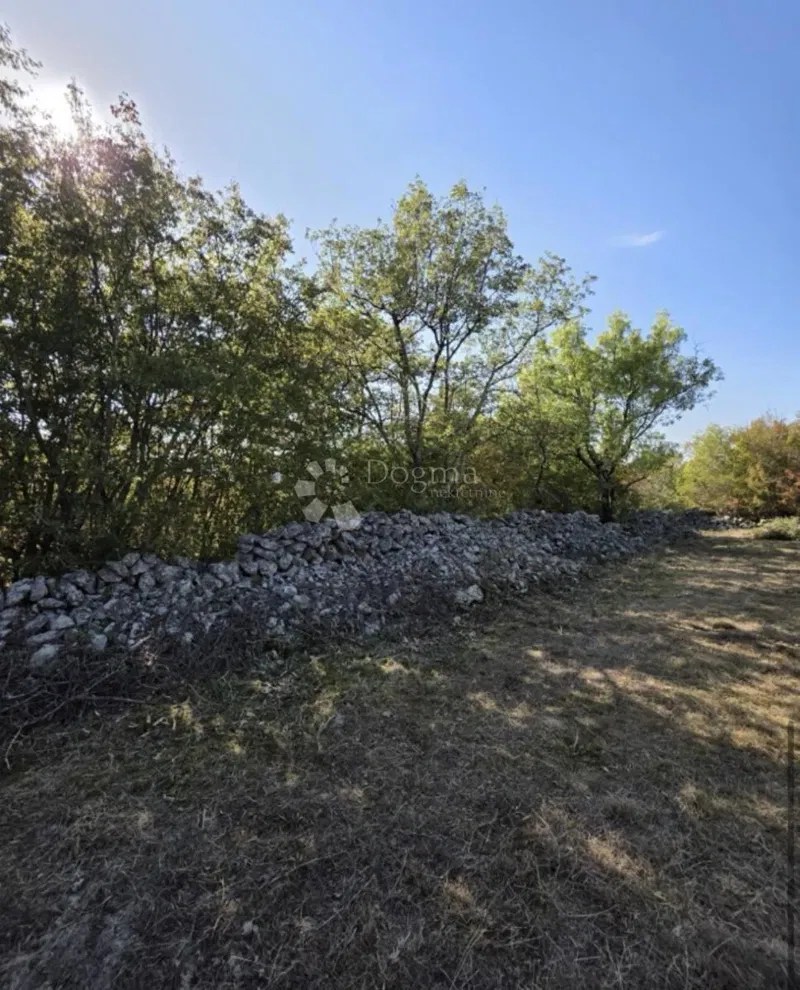 Terreno agricolo Linardići, Krk, 2.238m2 – 3