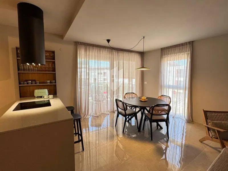 Novigrad, apartment with swimming pool 2nd row from the sea – 2