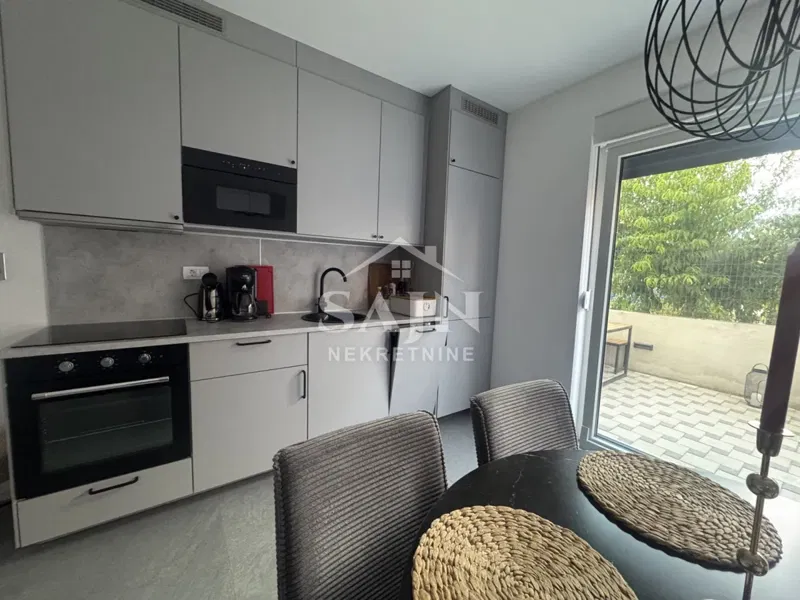 Marina/Fully furnished two-bedroom apartment – 2