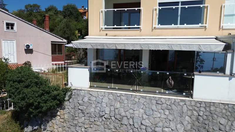 Lakás, Matulji–Opatija, 66 m², panorámás tengeri kilátással