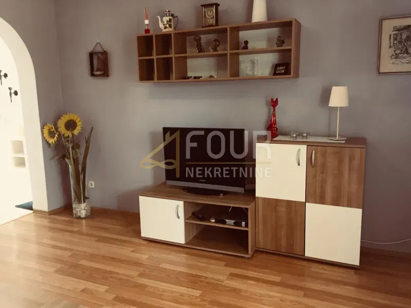 Affitto, Istria, Pola, Castagnole, 2s+db, 96m2, giardino – 2