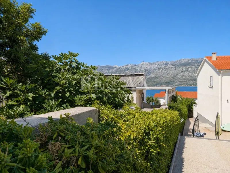 Okolica Zadra, Vinjerac - stan s okućnicom u blizini plaže