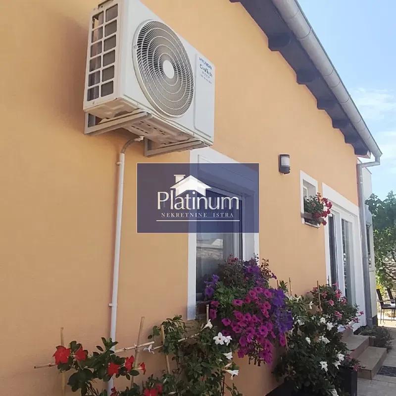 Istria, Peroj casa a 500 m dal mare – 2