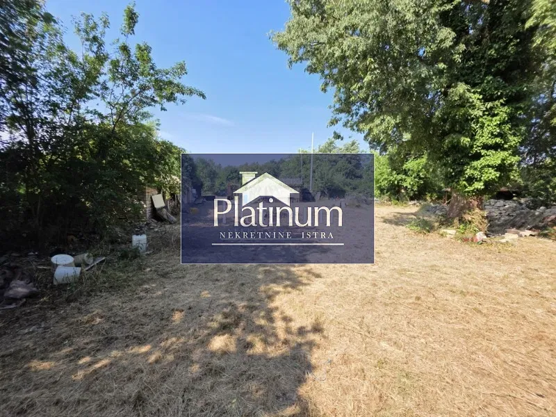 SVETVINČENAT, CASA IN PIETRA CON MOLTO POTENZIALE – 3