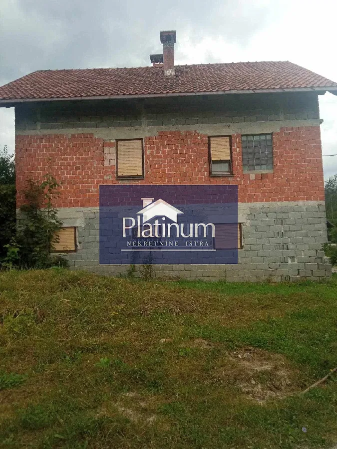 Čabar,Tršće na prodaju kuća s okučnicom