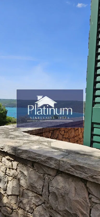 Istra,Trget kuća s panoramskim pogledom na more