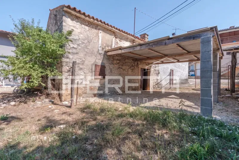 ISTRA, VIŽINADA (OKOLICA) - Kuća za adaptaciju