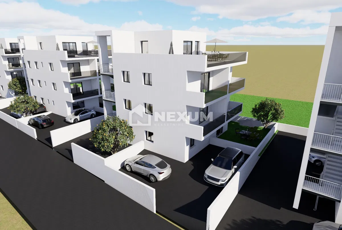 Dvosoban stan na drugom katu – Trogir
