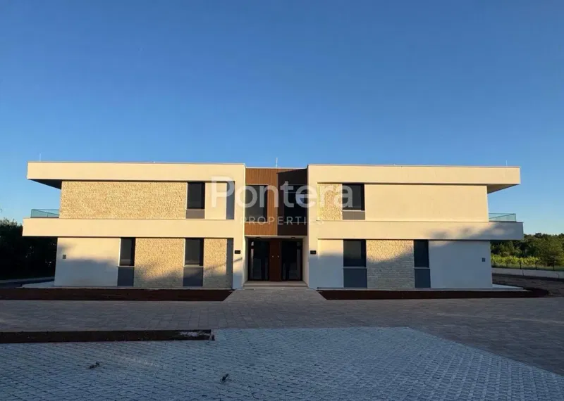 ISZTRIA, ROVINJ 58,32m² Modern lakás egy új épület földszintjén, saját kerttel és parkolóhellyel – 2