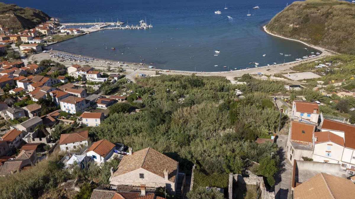 Susak-sziget (Gornje Selo) – bennszülött kőház (76 m² alaprajz)