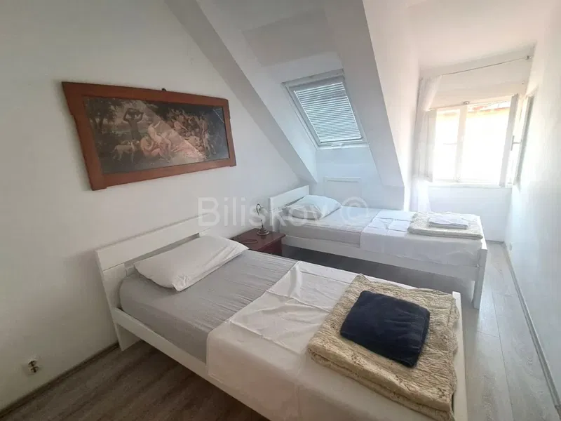 Split, Riva rent until the season – 2