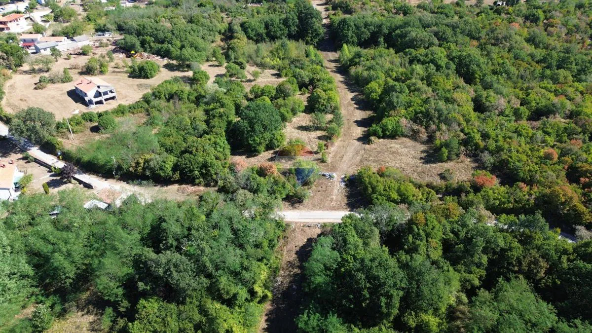ISTRA, LABIN - Građevinsko i poljoprivredno zemljište 24.000 m2
