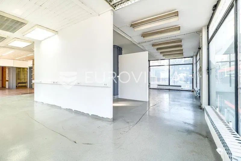Zagreb, Trešnjevka, commercial space of 242 m² – 3