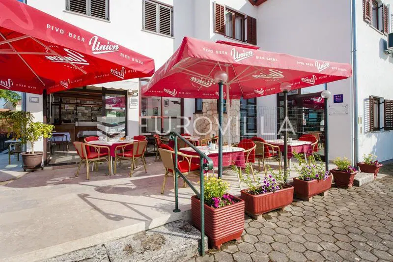 Rovinj, Area - Exclusive House with Restaurant, Apartment and Rooms – 2