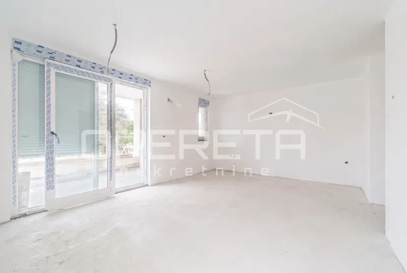 Poreč area – new construction 2S+DB with terrace and view of nature – 2