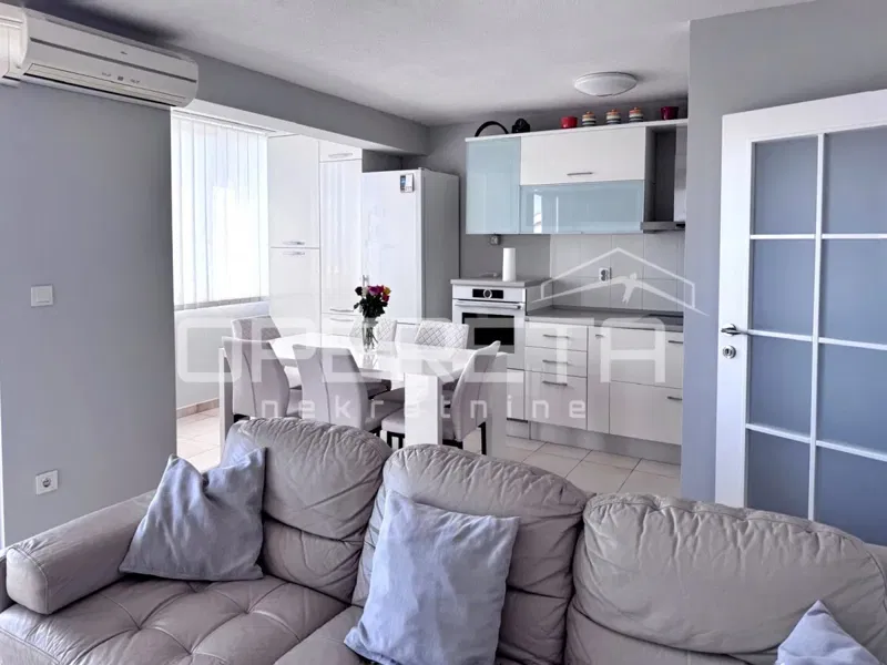 MAKARSKA duplex Wohnung 91,36m2 - 3 Zimmer/2 Badezimmer/Blick