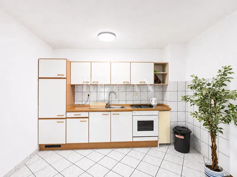 Crikvenica - apartment on the first floor with attic and garage – 3