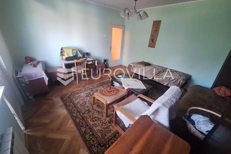 Karlovac, Rakovac, stan 36,58 m², odlična lokacija 100 m od Korane